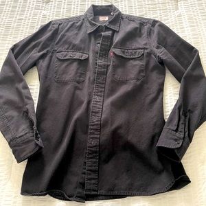 Men’s Levi’s Black Button Down Long Sleeve Shirt